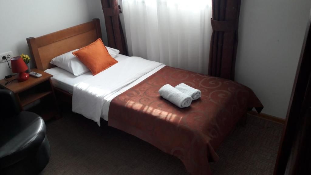 Отель My Hotel Никшич