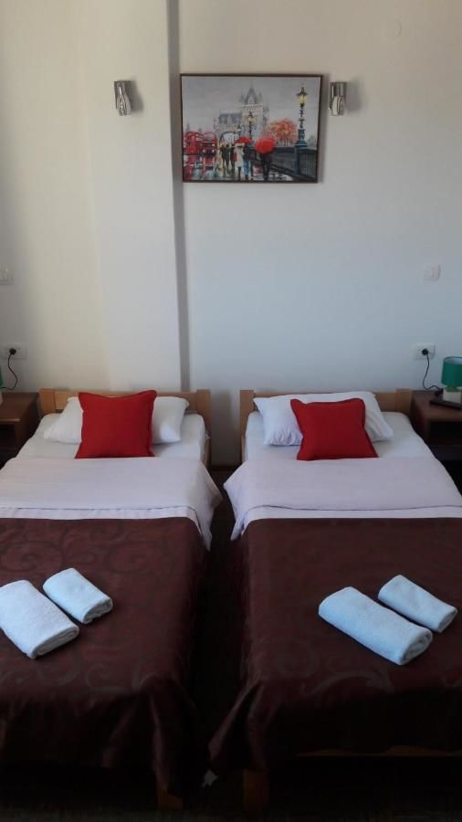 Отель My Hotel Никшич